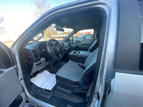 Used 2019 Ford F350 XL w/ STX Appearance Package image 8