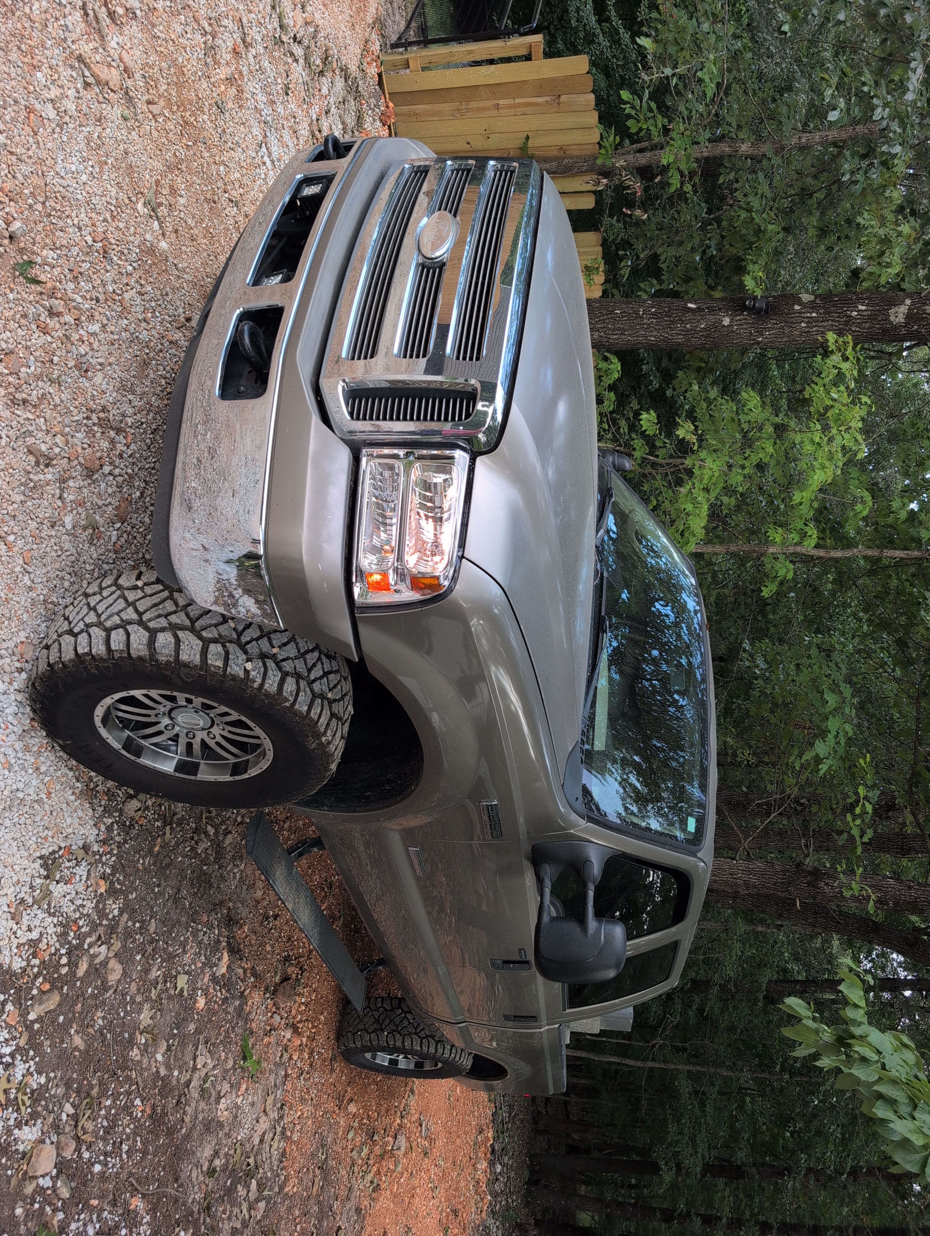 Used 2007 Ford F250 Lariat AWD/4WD image 1