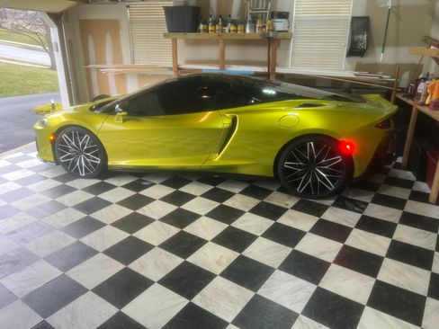 Used 2025 McLaren GTS image 4