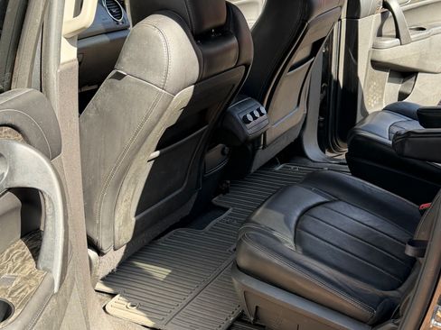 Used 2013 Buick Enclave Leather image 10