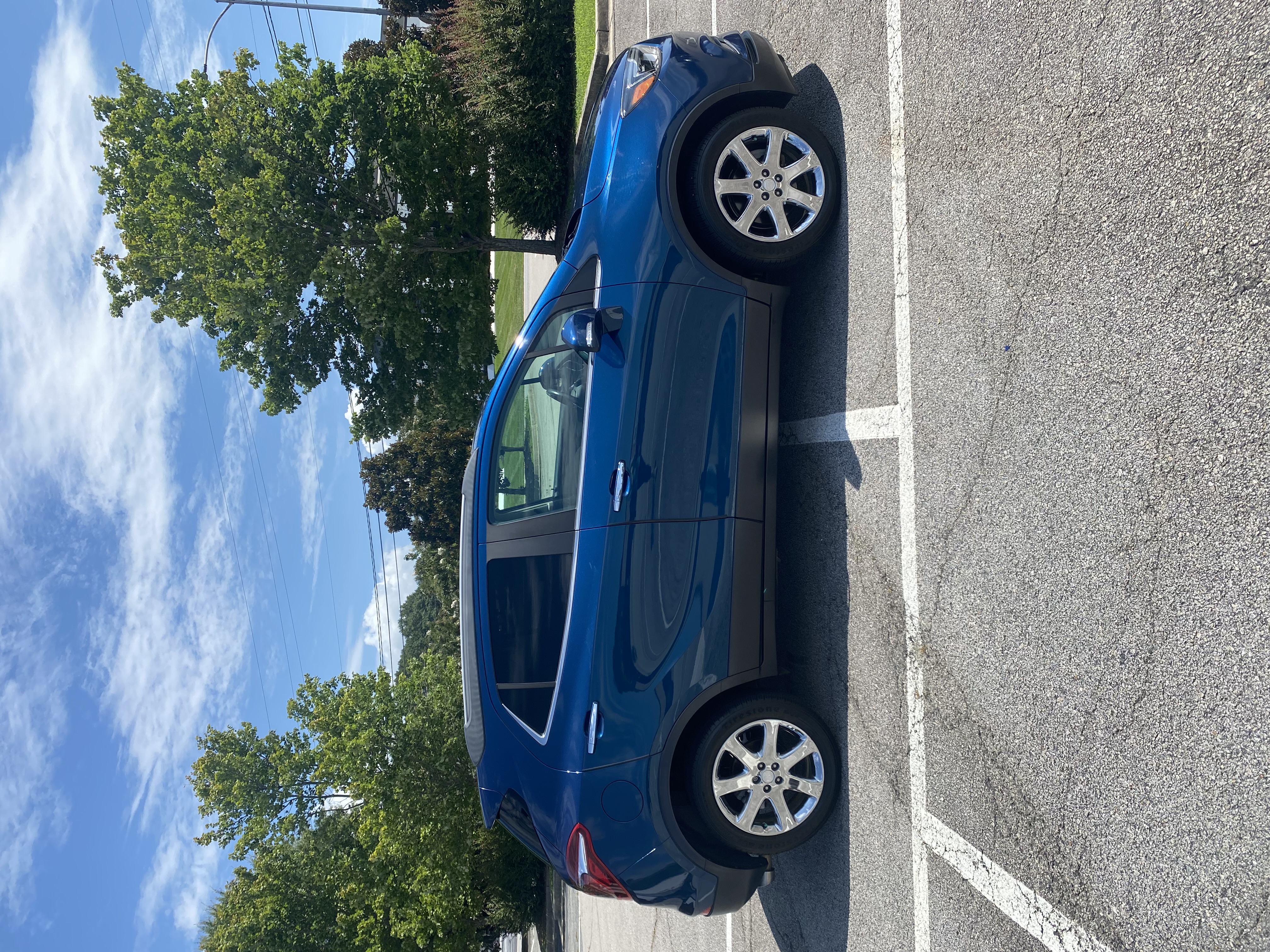 Used 2019 Buick Encore Essence w/ Experience Buick Package FWD image 5