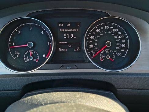 Used 2015 Volkswagen Golf TDI S image 5