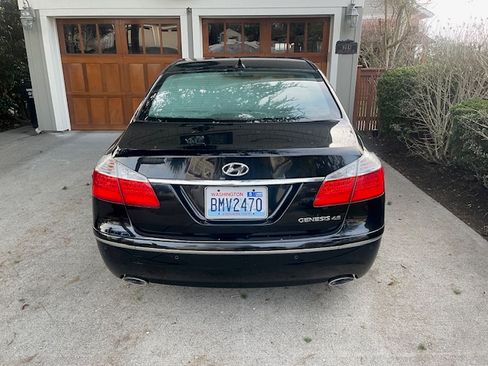 Used 2009 Hyundai Genesis 4.6 w/ Technology Pkg 5 image 11