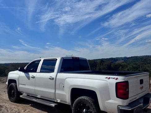 Used 2014 Chevrolet Silverado 1500 LT w/ LT Convenience Package image 8