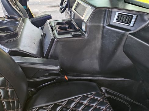 Used 2000 HUMMER H1 4-Door Open Top image 15