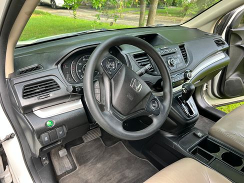 Used 2016 Honda CR-V LX image 9