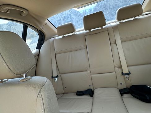 Used 2011 BMW 328i Sedan image 10