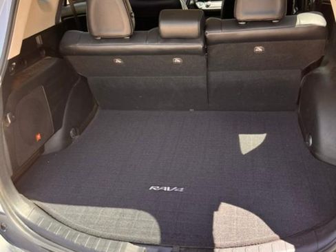 Used 2014 Toyota RAV4 Limited w/ Technology Package AWD/4WD image 10