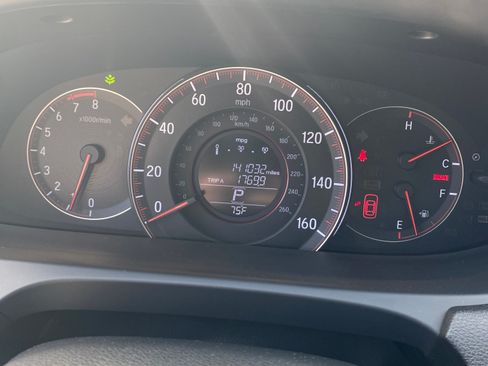 Used 2016 Honda Accord Sport image 13