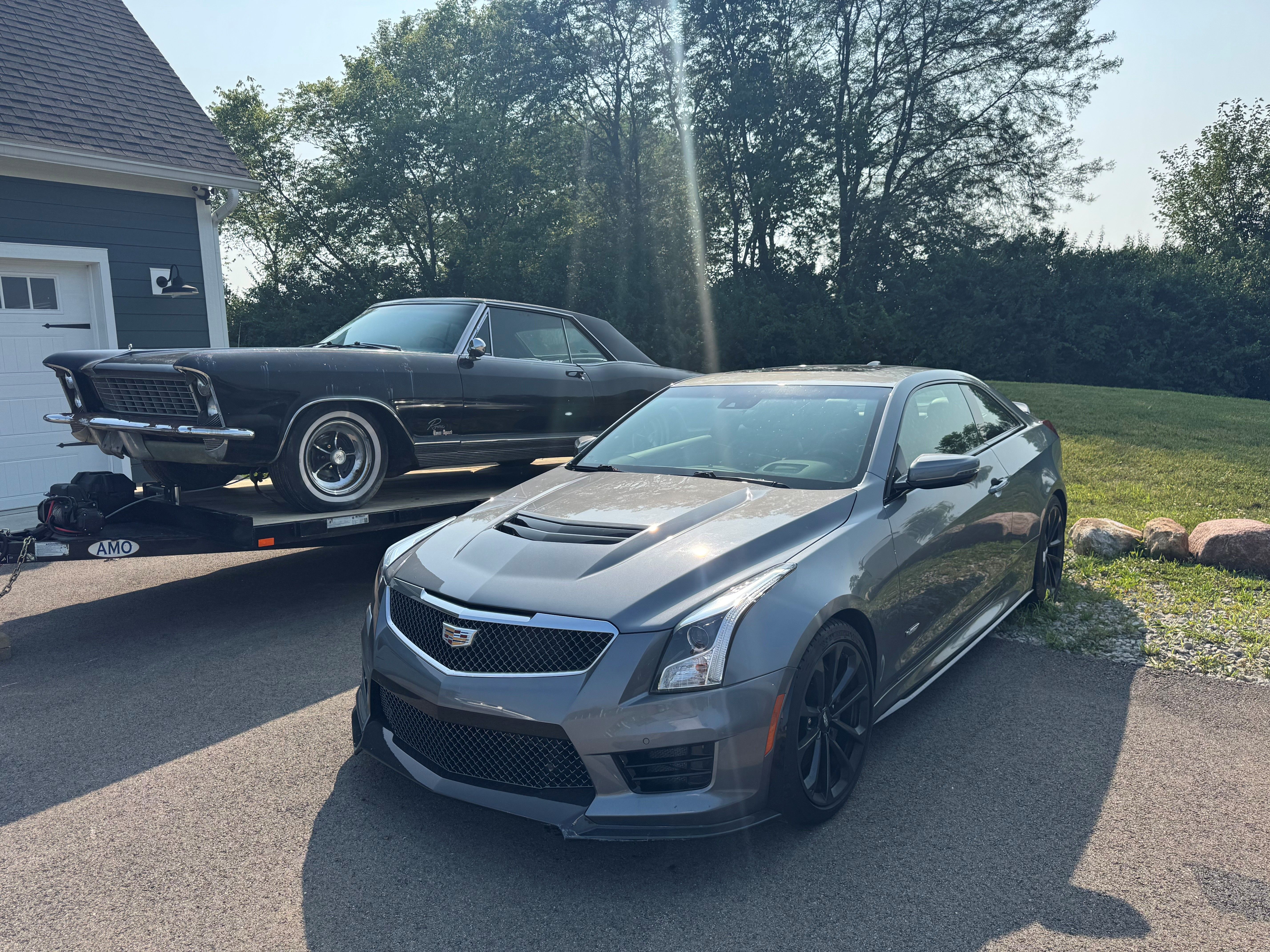 Used 2019 Cadillac ATS V w/ Luxury Package RWD image 1