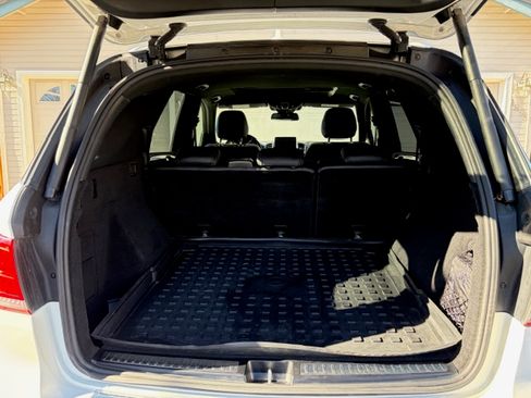 Used 2018 Mercedes-Benz GLE 350 4MATIC image 5