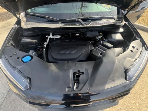 Used 2021 Honda Passport Sport image 10