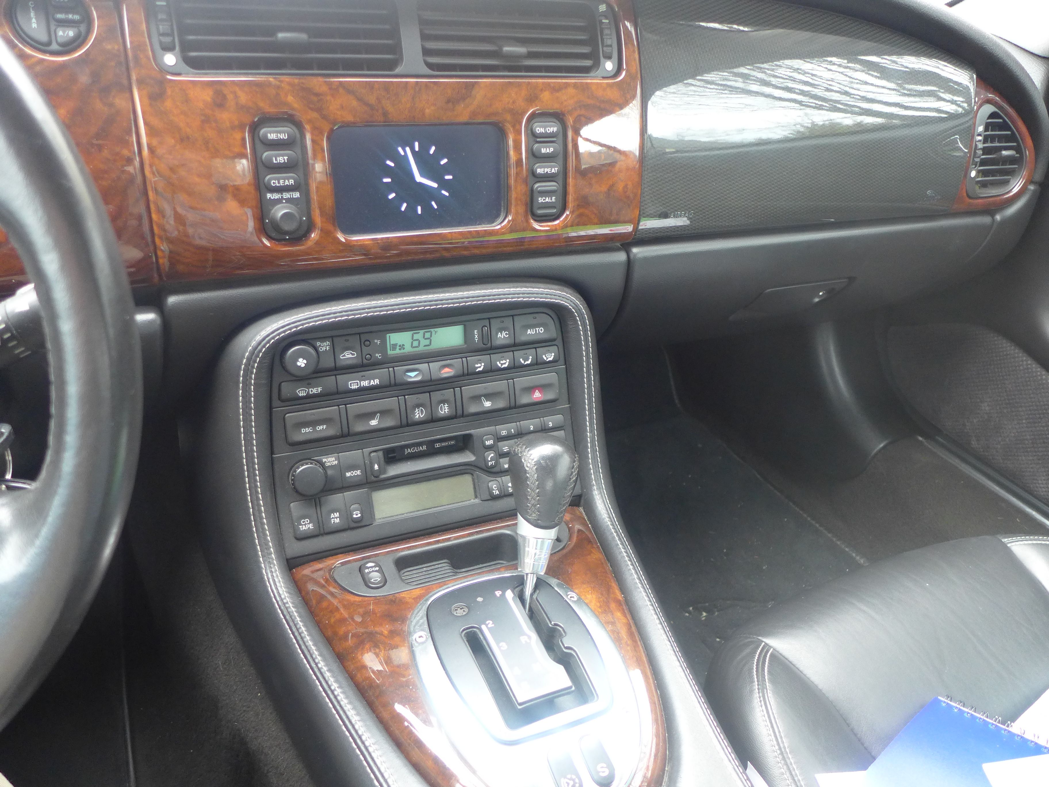Used 2006 Jaguar XK8 Convertible RWD image 11