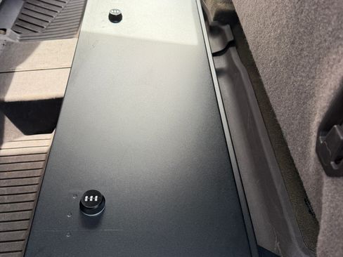 Used 2015 Chevrolet Silverado 2500 High Country w/ Duramax Plus Package image 20