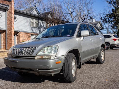Used 2002 Lexus RX 300 image 8