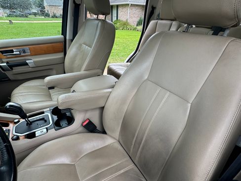 Used 2011 Land Rover LR4 HSE AWD/4WD image 31
