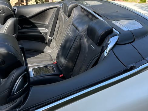 Used 2017 Mercedes-Benz S 63 AMG 4MATIC Cabriolet image 21