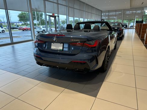 Used 2024 BMW 440i xDrive Convertible w/ Premium Package AWD/4WD image 11