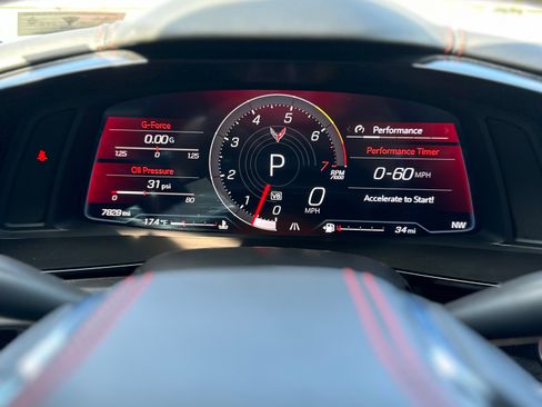 Used 2024 Chevrolet Corvette Stingray Premium Cpe w/ Z51 Performance Package image 13