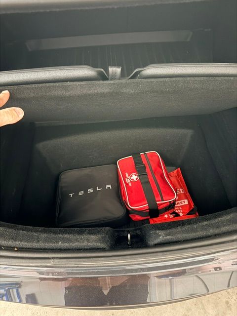 Used 2025 Tesla Model 3 Long Range RWD image 9