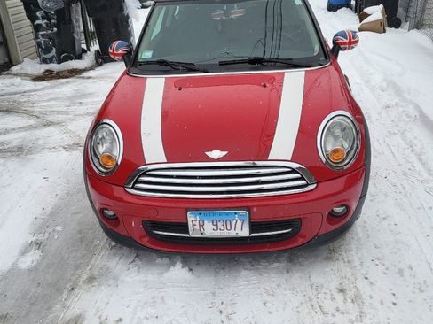 Used 2011 MINI Cooper Hardtop image 2