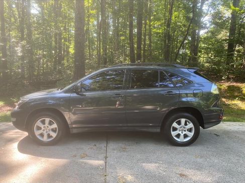 Used 2005 Lexus RX 330 AWD image 2