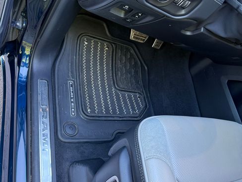 Used 2022 RAM 1500 Limited AWD/4WD image 31