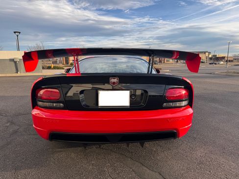 Used 2008 Dodge Viper SRT-10 w/ Competition Group image 16