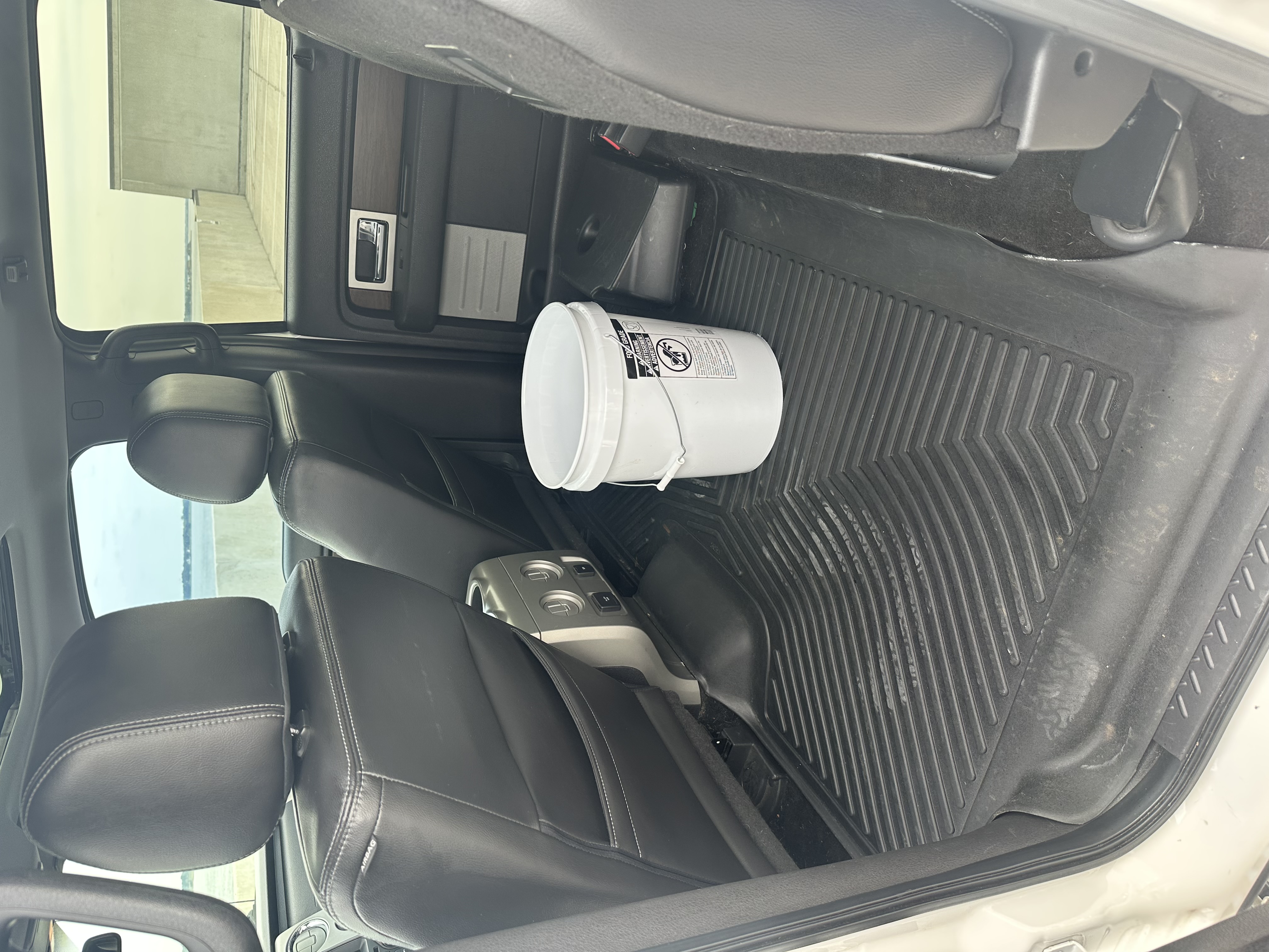 Used 2013 Ford F150 Lariat w/ Luxury Equipment Group AWD/4WD image 15
