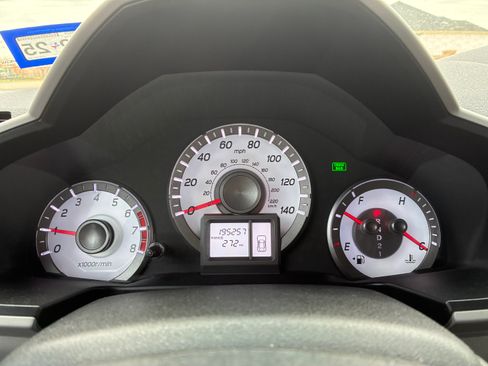 Used 2013 Honda Pilot LX image 9