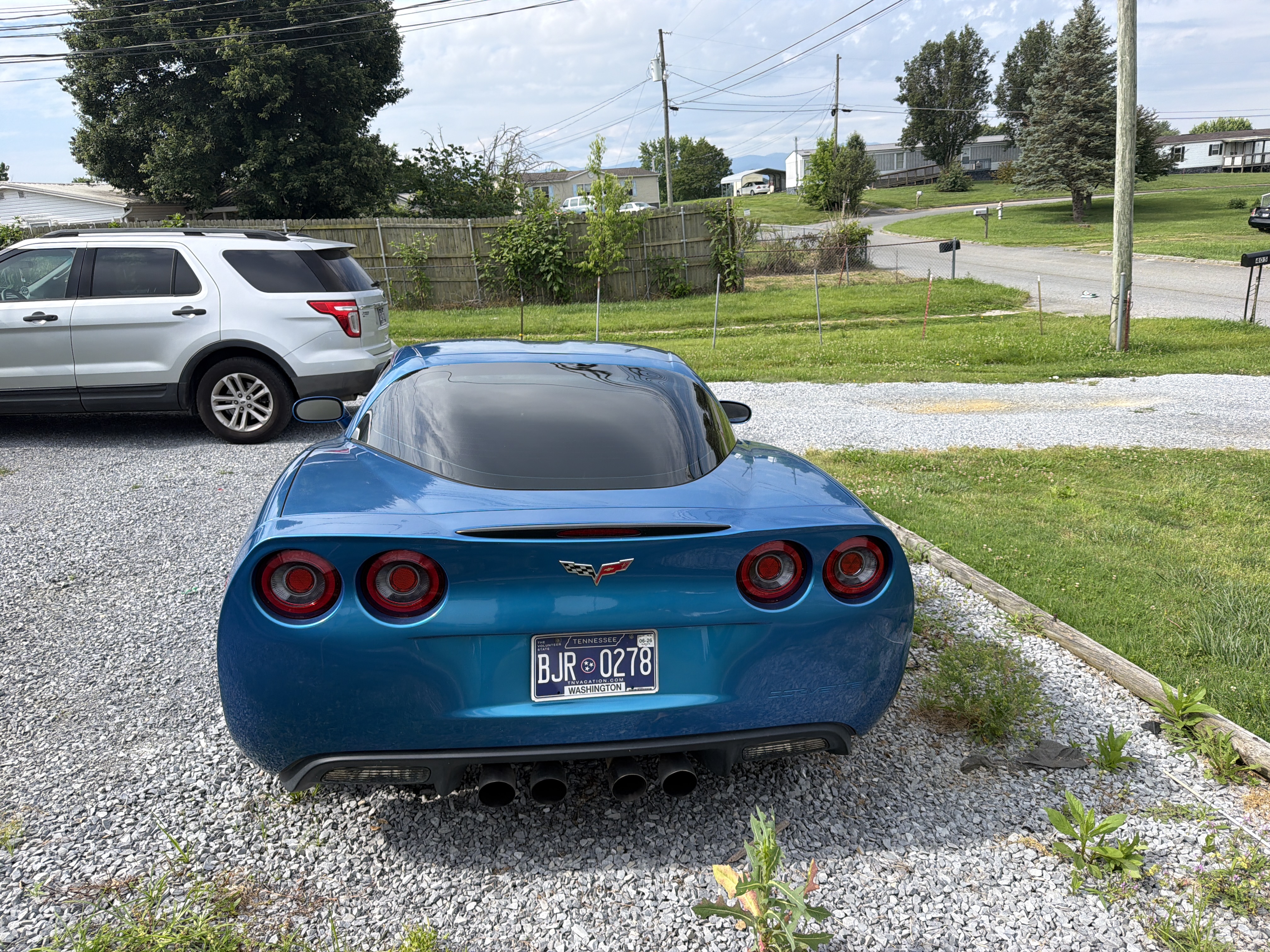 Used 2008 Chevrolet Corvette Coupe w/ Preferred Equipment Group RWD image 4