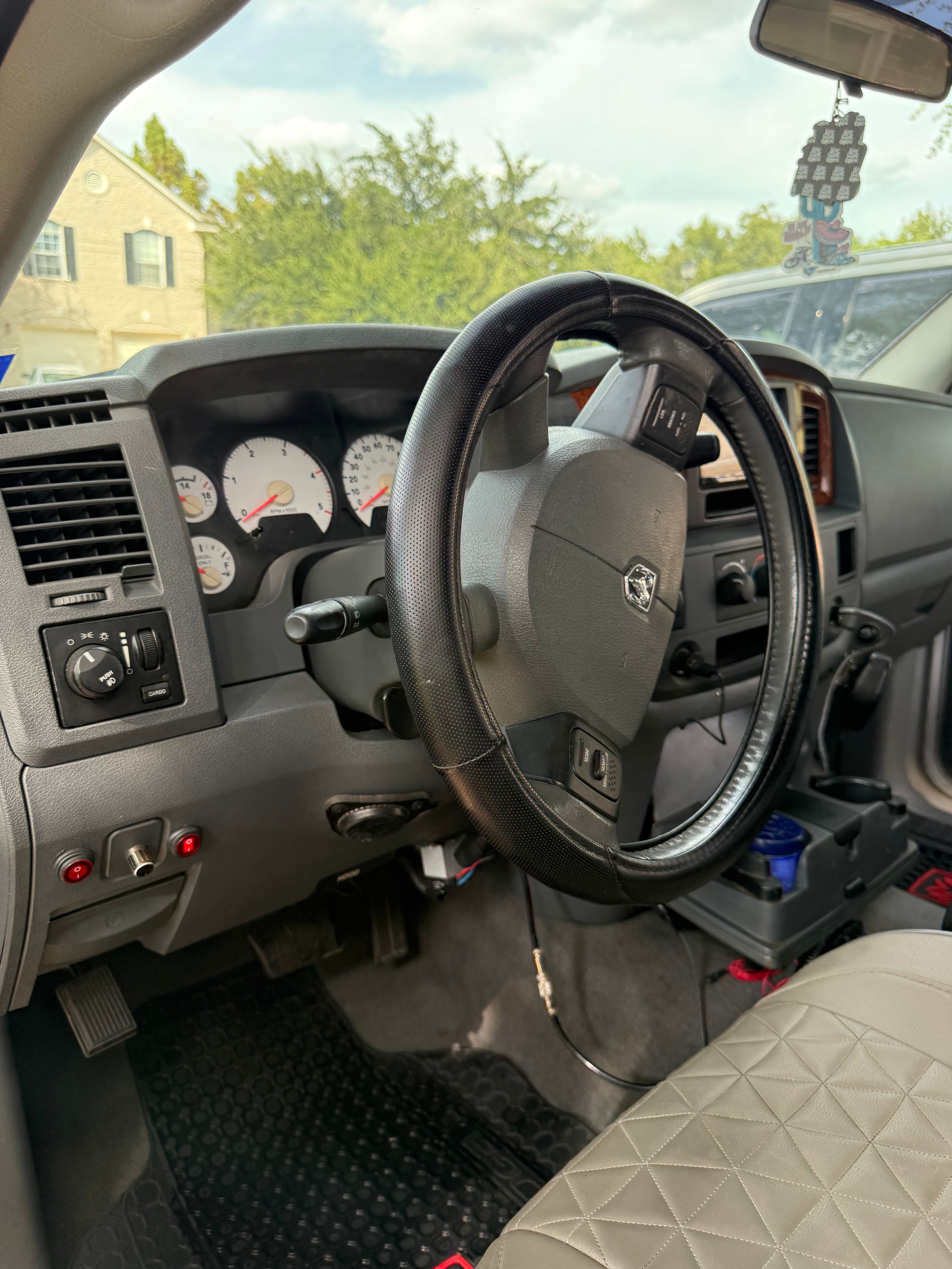 Used 2006 Dodge Ram 3500 Truck SLT AWD/4WD image 15