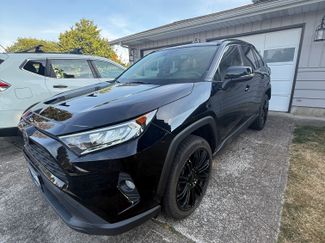 Used 2019 Toyota RAV4 XLE Premium AWD/4WD video 1