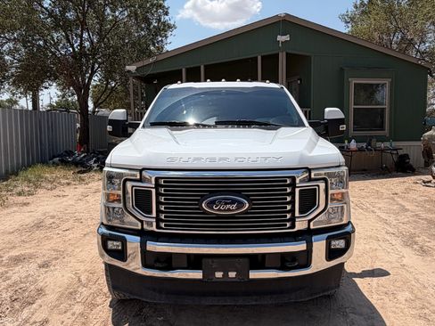 Used 2020 Ford F350 Lariat w/ Lariat Ultimate Package AWD/4WD image 2