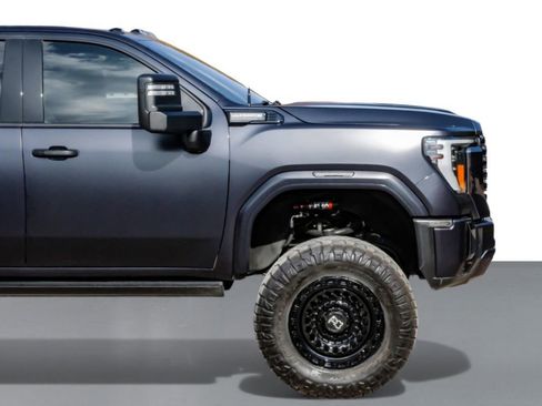 Used 2024 GMC Sierra 2500 Denali Ultimate w/ Max Trailering Package image 2