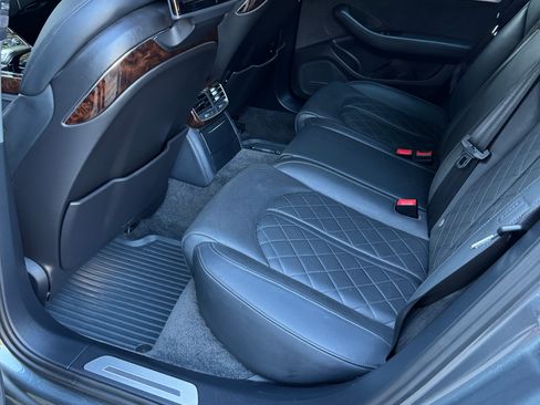 Used 2015 Audi A8 4.0T image 15