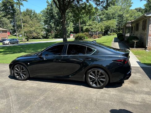 Used 2023 Lexus IS 350 F Sport image 2