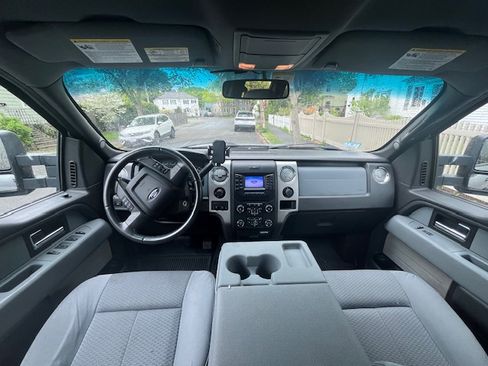 Used 2013 Ford F150 XLT w/ Luxury Equipment Group AWD/4WD image 16