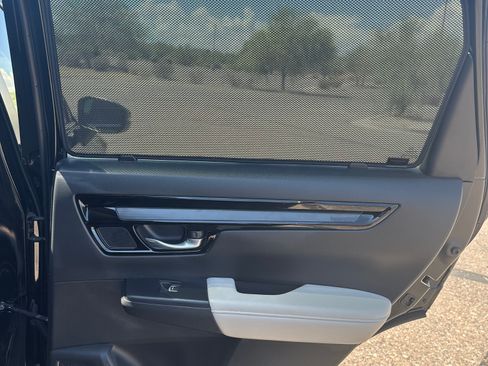 Used 2025 Honda CR-V EX-L image 24
