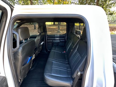 Used 2018 Ford F150 XLT w/ Equipment Group 302A Luxury image 6