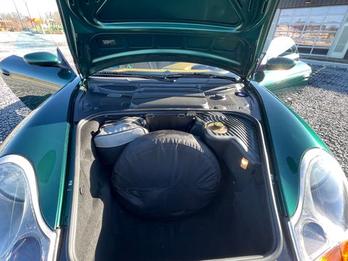 Used 2001 Porsche Boxster image 11