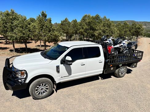 Used 2022 Ford F350 Lariat w/ Lariat Ultimate Package AWD/4WD image 32