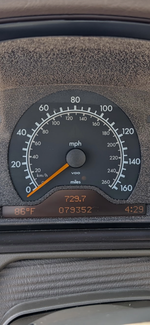 Used 1997 Mercedes-Benz E 320 Sedan image 5