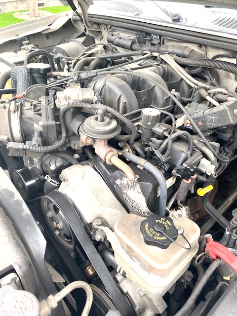 Used 2003 Ford Explorer Sport Trac XLT RWD image 9