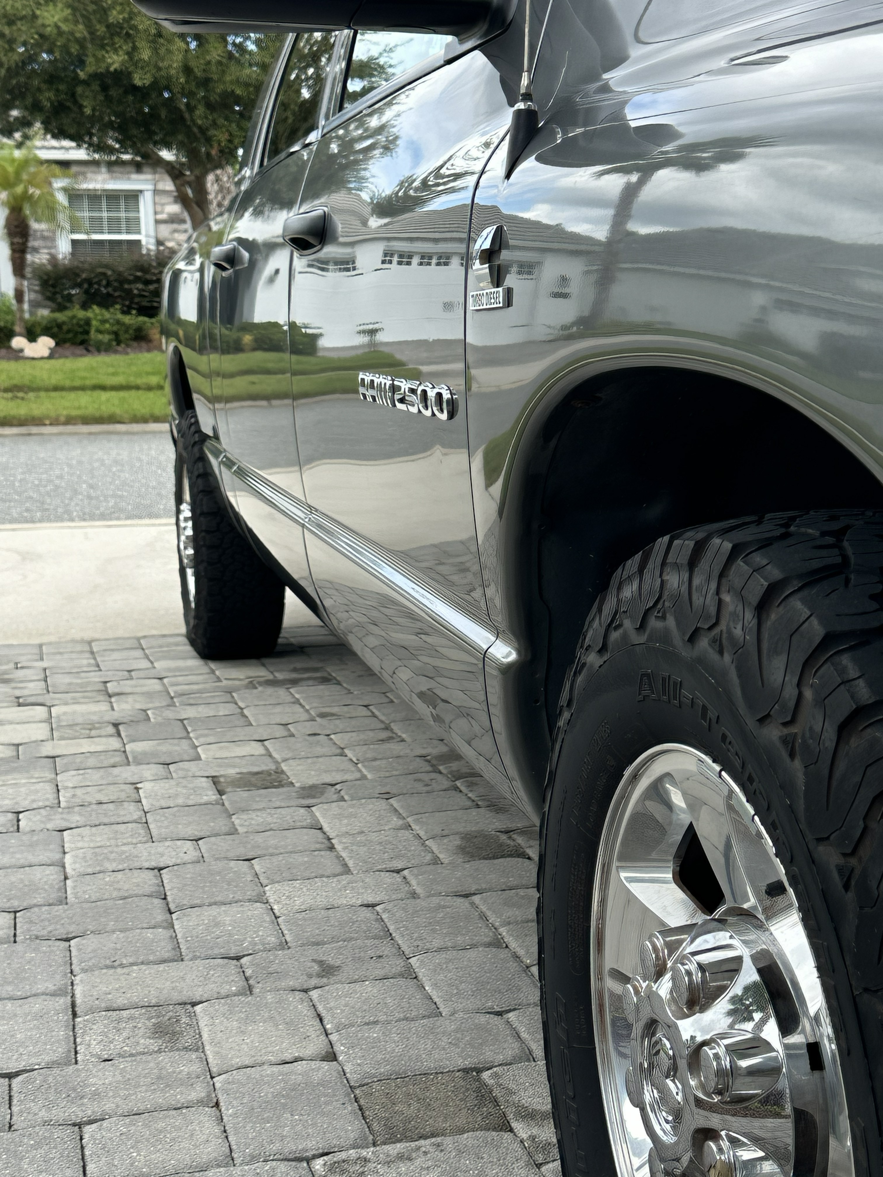 Used 2006 Dodge Ram 2500 Truck SLT RWD image 9