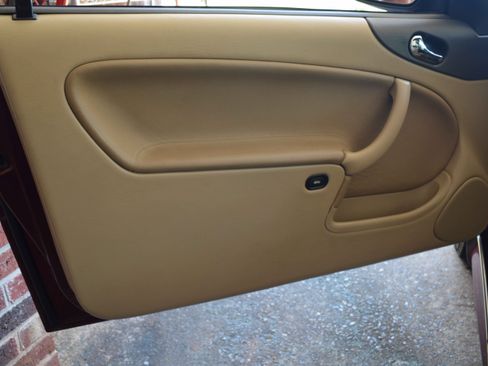 Used 2003 Saab 9-3 SE image 6