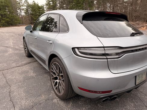 Used 2021 Porsche Macan GTS AWD/4WD image 9