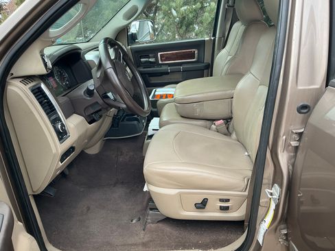 Used 2010 Dodge Ram 3500 Truck Laramie w/ Chrome Accents Group image 5