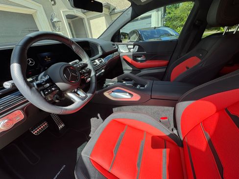 Used 2025 Mercedes-Benz GLE 53 AMG 4MATIC Coupe image 8