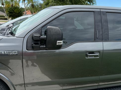 Used 2019 Ford F150 Lariat image 5